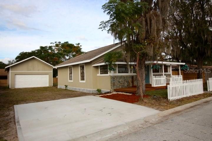 613 6th St., Safety Harbor, FL 34695