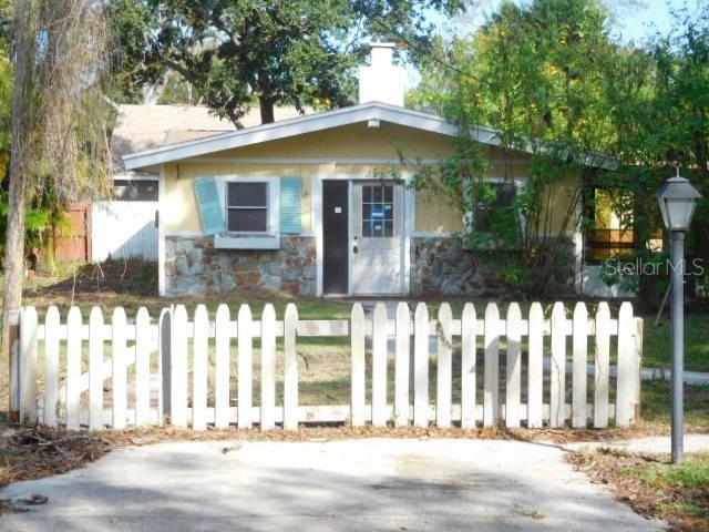 1837 Ezelle Ave., Largo, FL 33770