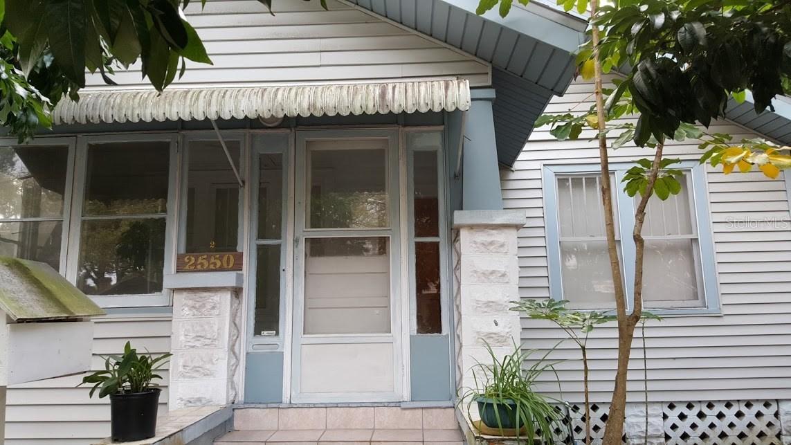 2550 2nd Ave., St Petersburg, FL 33713