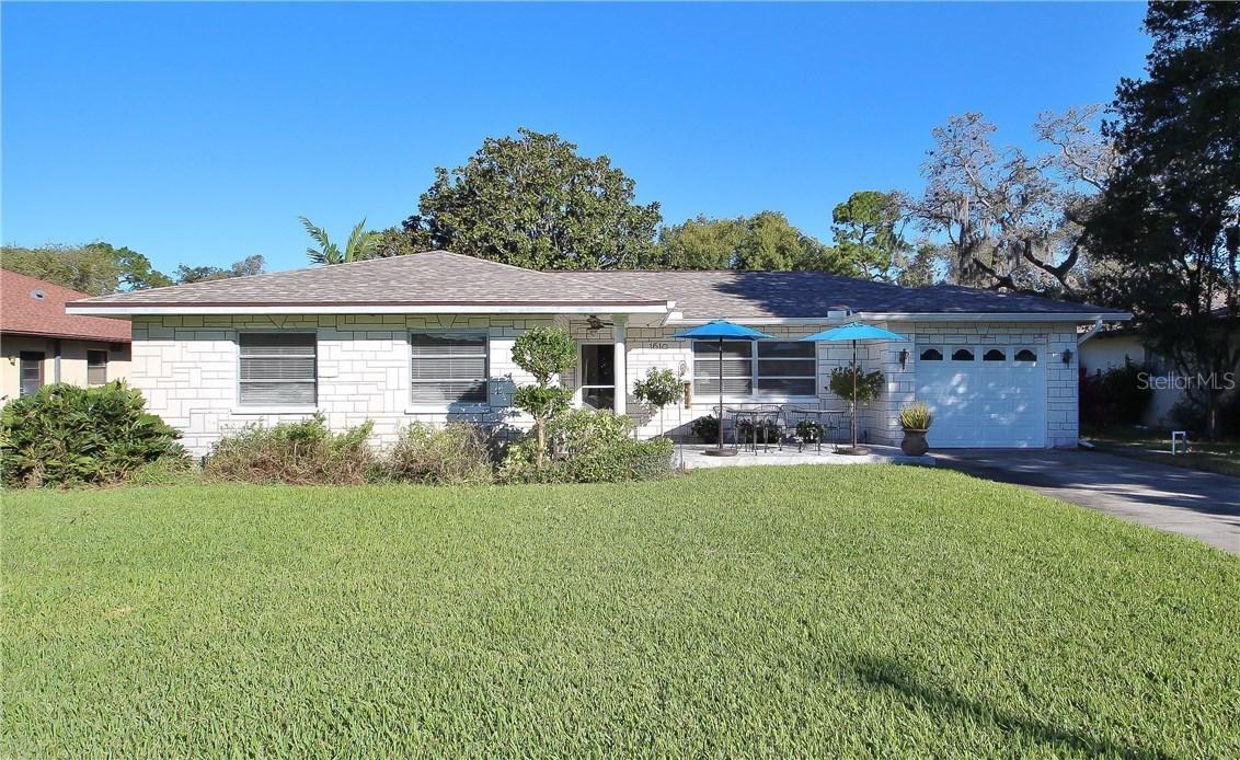 1610 Gulf Rd., Tarpon Springs, FL 34689