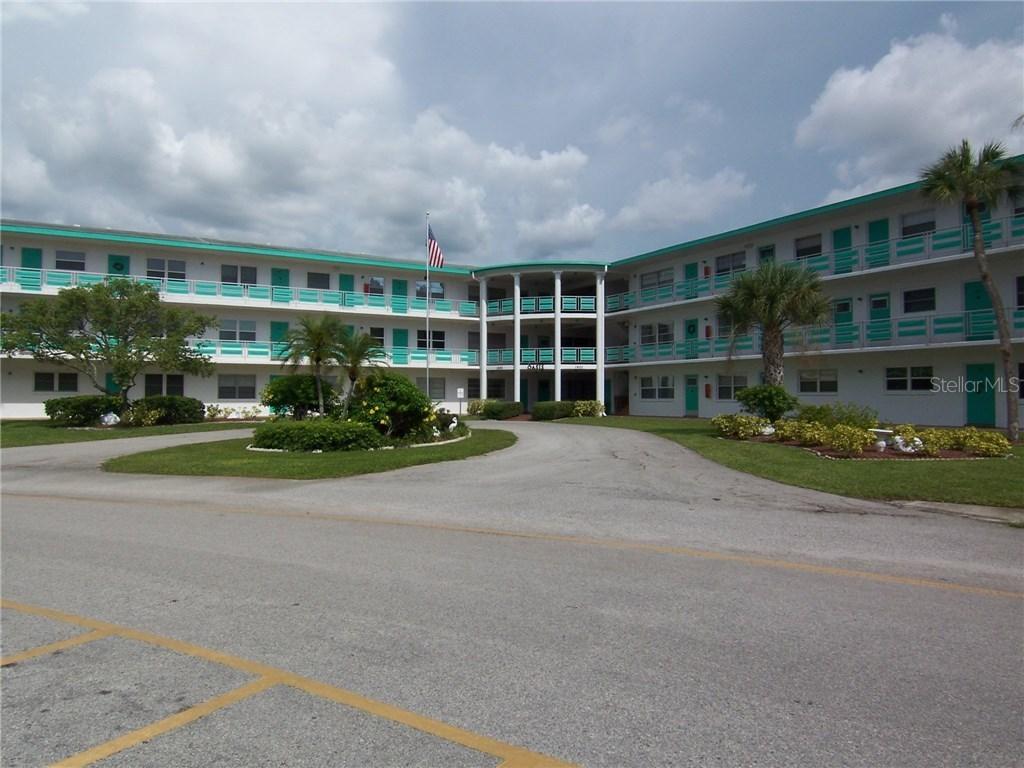 1900 59th Ave. #111, St Petersburg, FL 33714