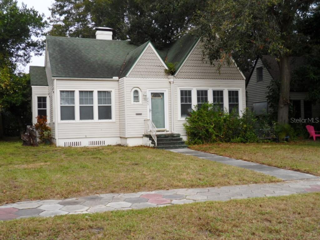 745 16th Ave., St Petersburg, FL 33704