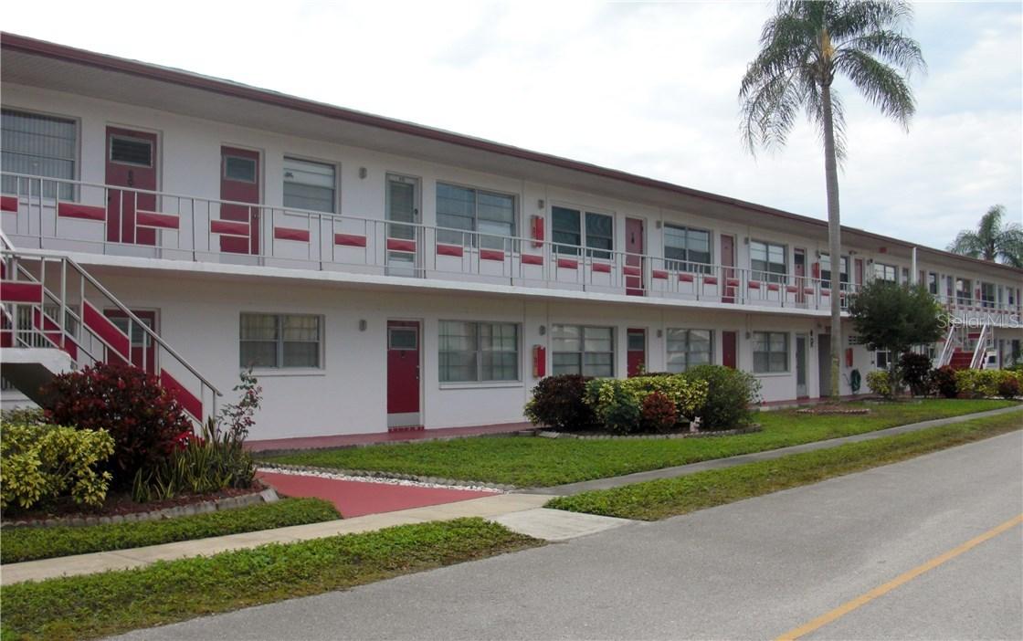 1950 58th Ave. #15, St Petersburg, FL 33714