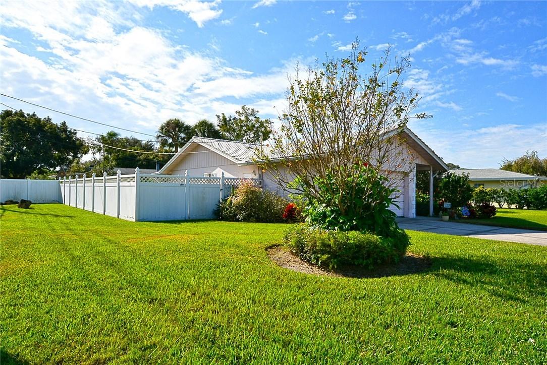 14004 102nd Ave., Largo, FL 33774