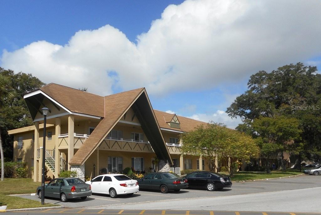 2000 World Parkway Blvd. #16, Clearwater, FL 33763