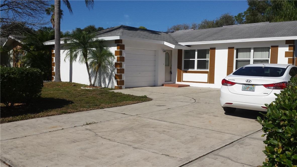 9529 Joel Dr., Seminole, FL 33777