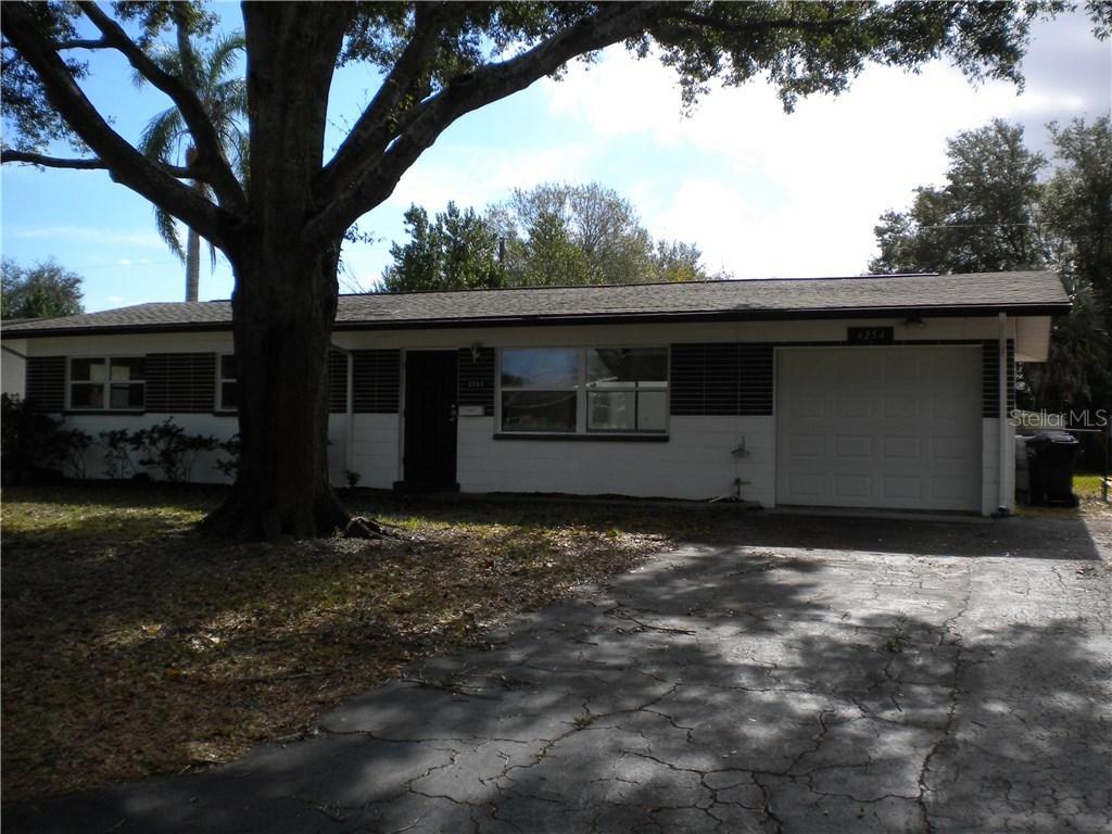 6254 42nd Ave., St Petersburg, FL 33709
