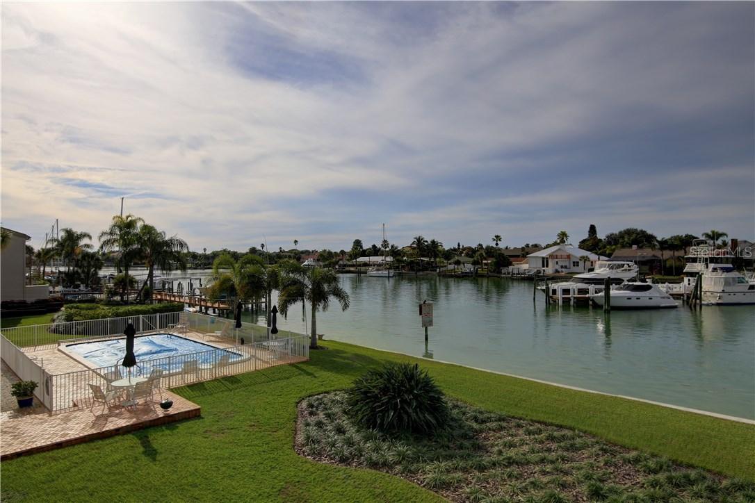 340 Pinellas Bayway #203, Tierra Verde, FL 33715