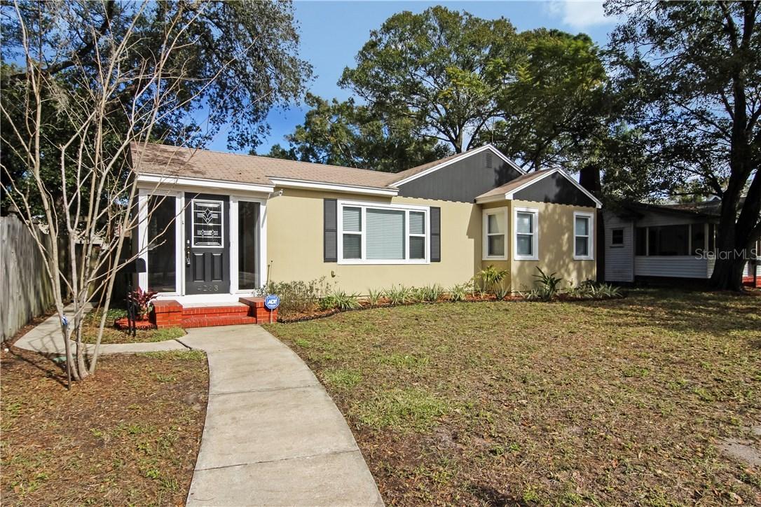 4233 1st Ave., St Petersburg, FL 33713