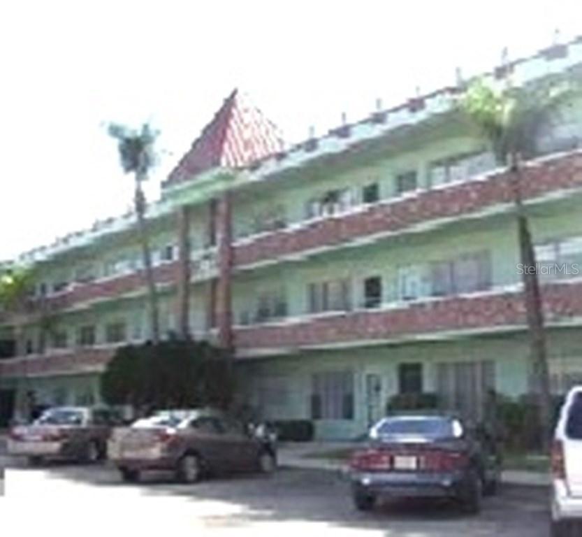 2359 Finlandia Ln. #17, Clearwater, FL 33763