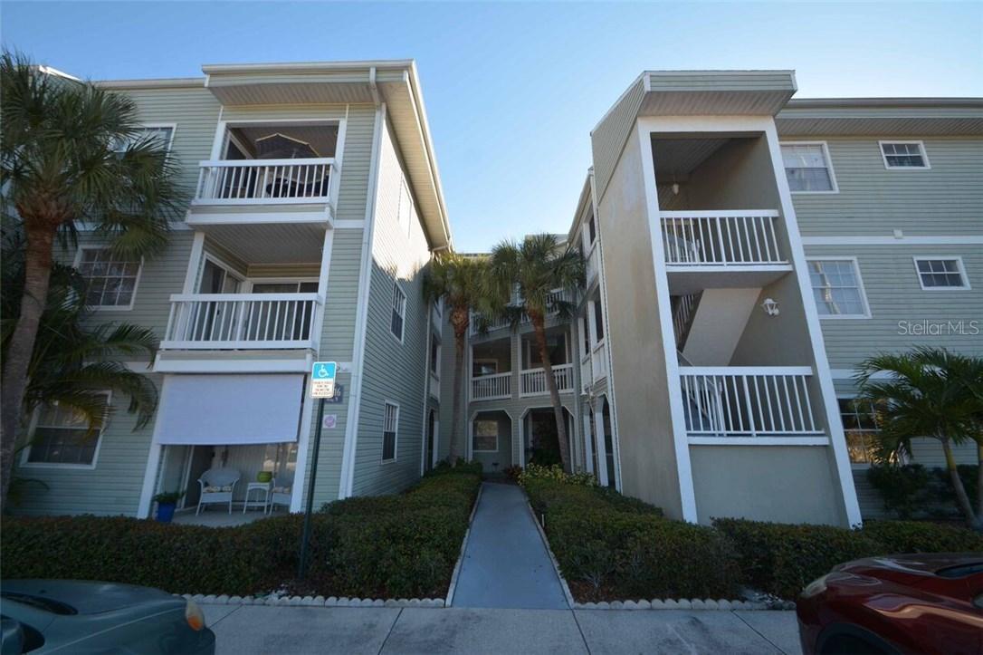 6916 Stones Throw Cir. #9206, St Petersburg, FL 33710
