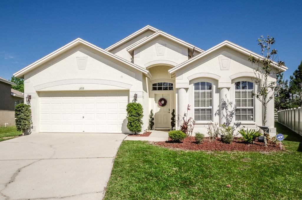 1719 Leybourne Loop, Wesley Chapel, FL 33543