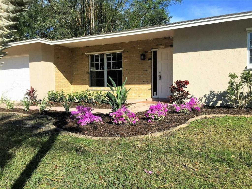 4215 Baird St., Sarasota, FL 34232