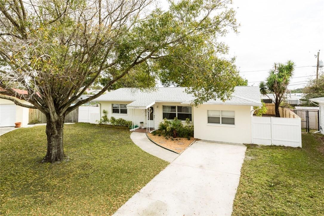 12475 104th St., Largo, FL 33773