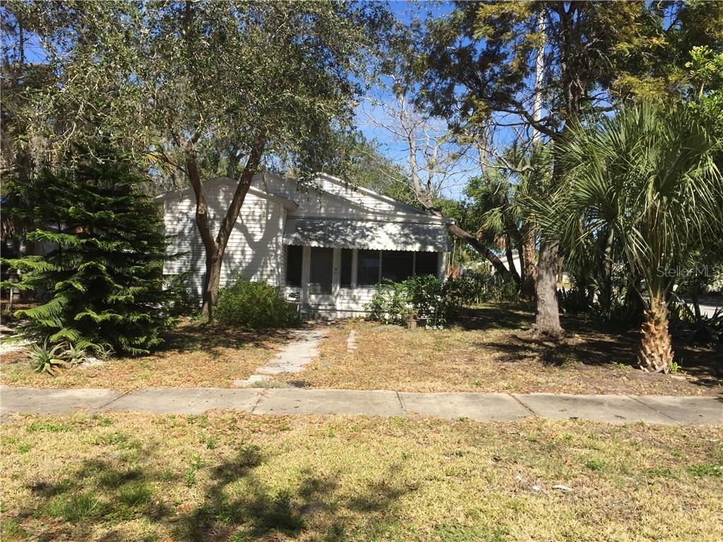5201 9th Ave., Gulfport, FL 33707