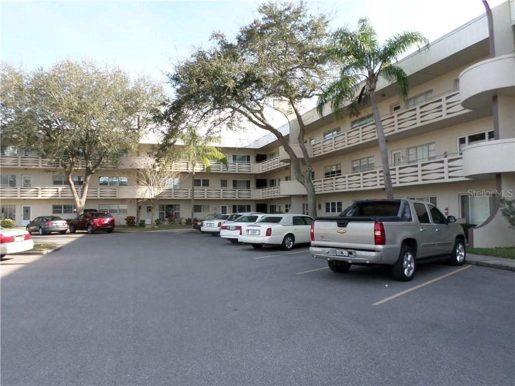 2379 Finlandia Ln. #31, Clearwater, FL 33763