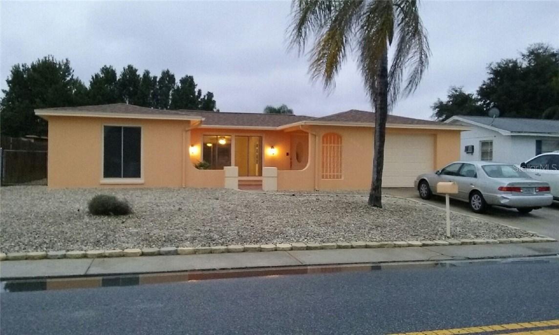 7020 Fox Hollow Dr., Port Richey, FL 34668