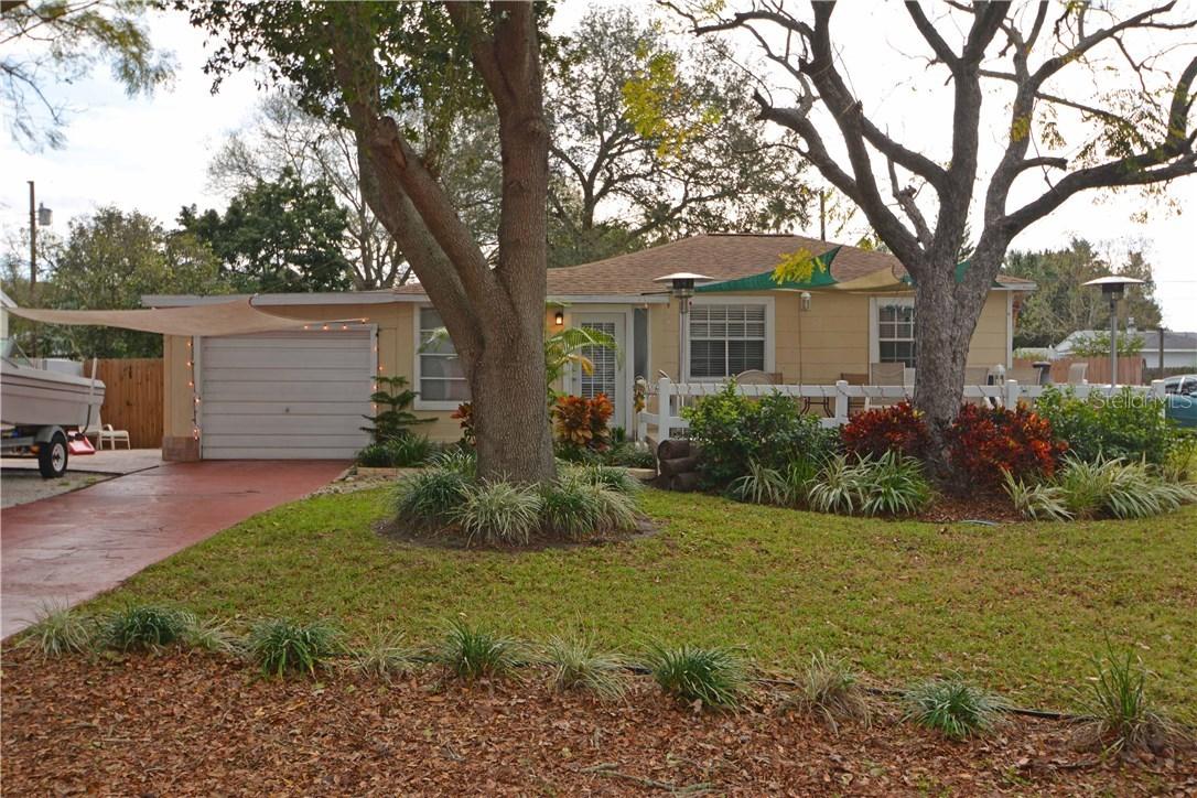 1501 Suffolk St., St Petersburg, FL 33710