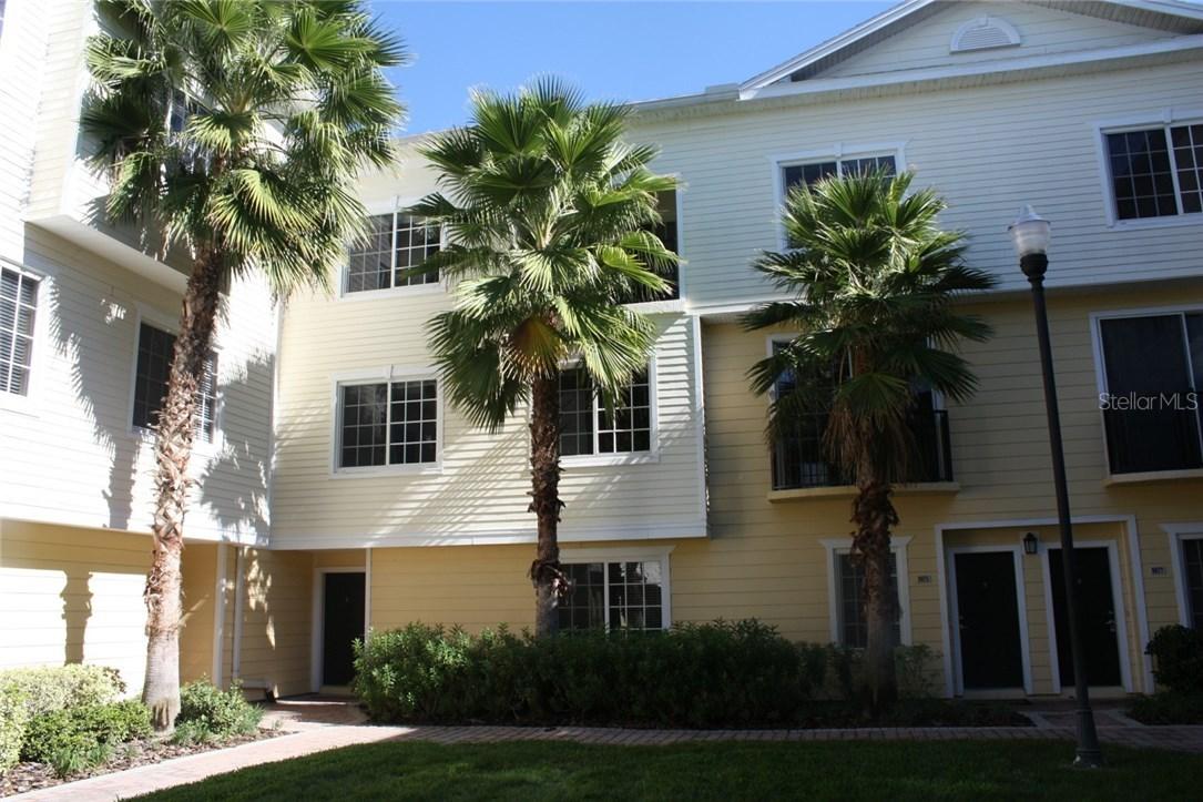 9873 Meadow Field Cir., Tampa, FL 33626