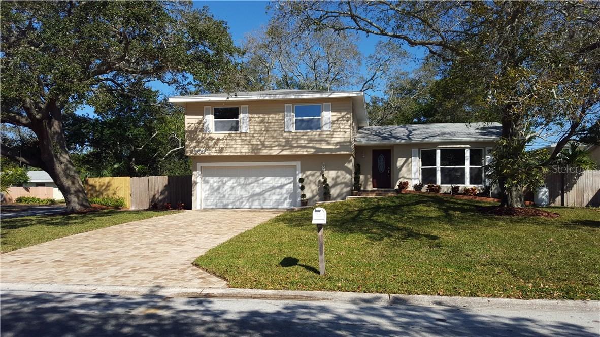 13599 Alpine Ave., Seminole, FL 33776