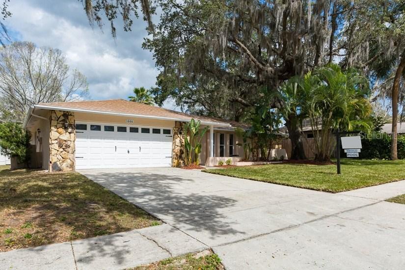 1666 Pine Pl., Clearwater, FL 33755