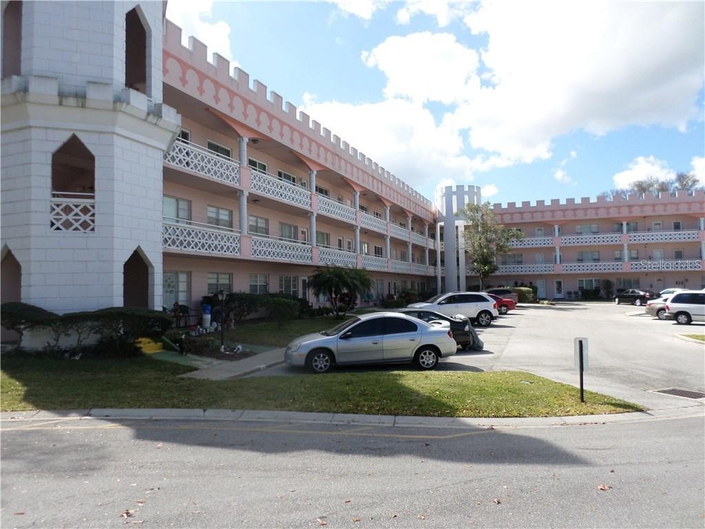 2457 Ecuadorian Way #15, Clearwater, FL 33763