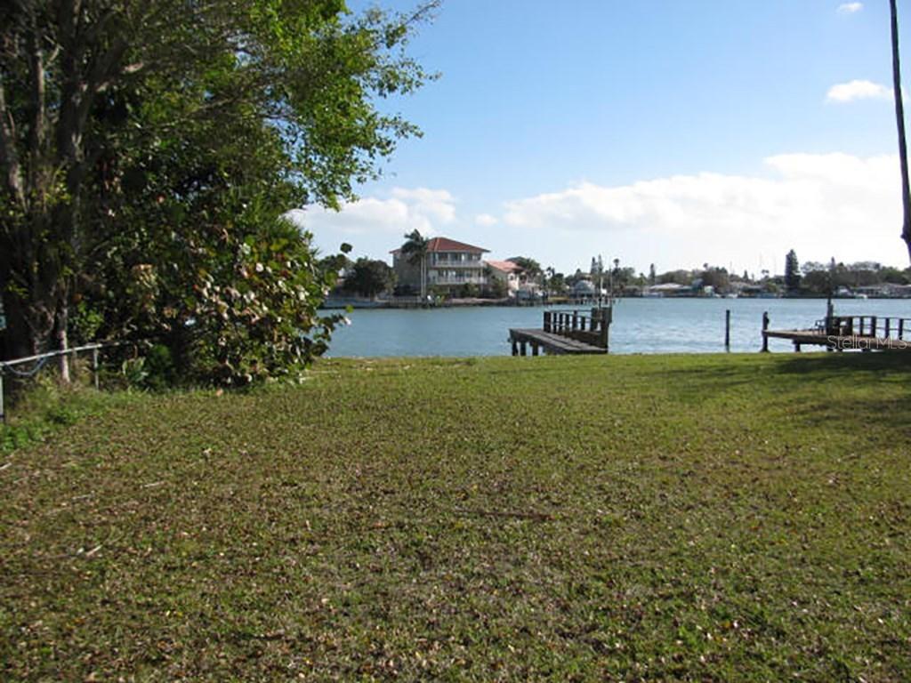 833 Bay Point Dr., Madeira Beach, FL 33708