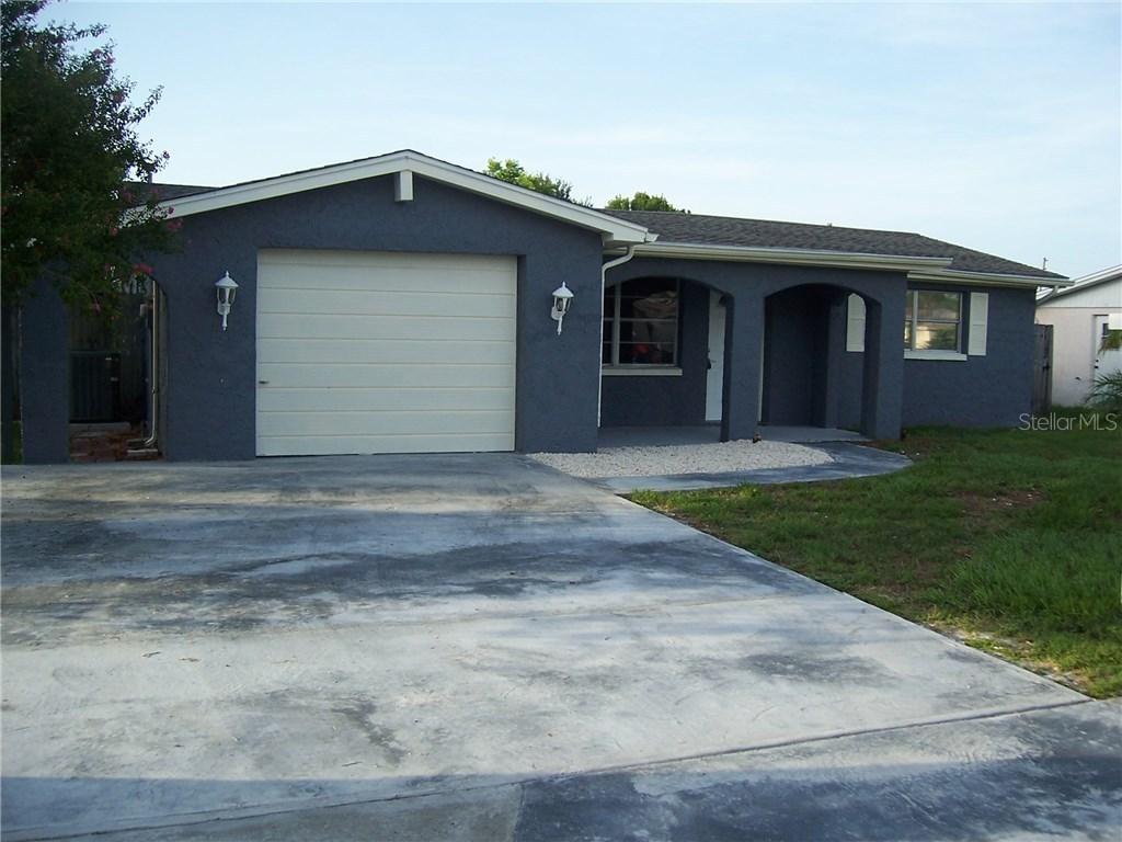 3327 Pinon Dr., Holiday, FL 34691