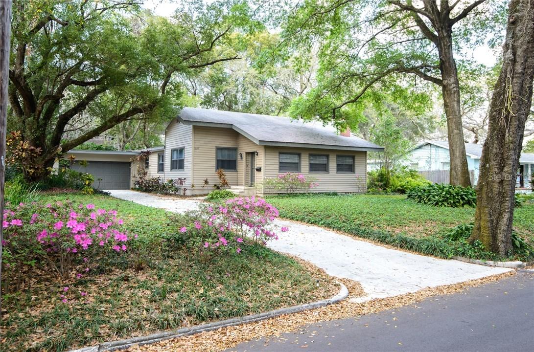 1025 42nd Ave., St Petersburg, FL 33703