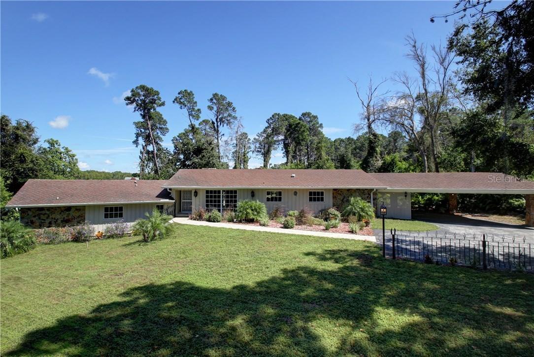 3261 Leprechaun Ln., Palm Harbor, FL 34683