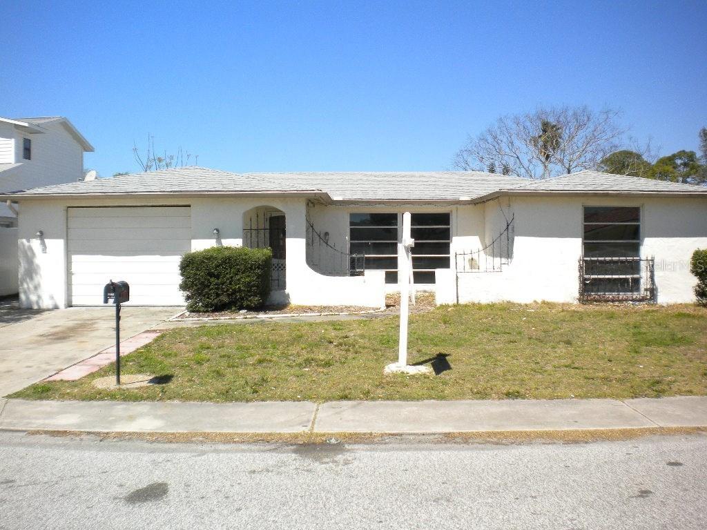 7325 Westcott Dr., Port Richey, FL 34668