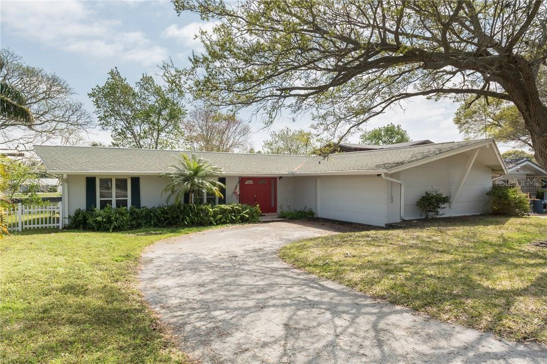 1293 Indian Rocks Rd., Largo, FL 33770