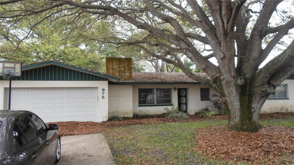 975 Phyllis Ave., Largo, FL 33771