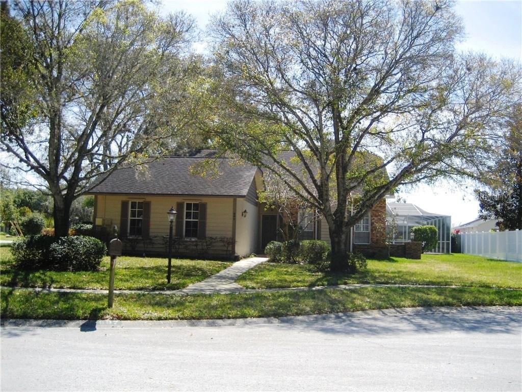 597 Harbor Lake Cir., Palm Harbor, FL 34683