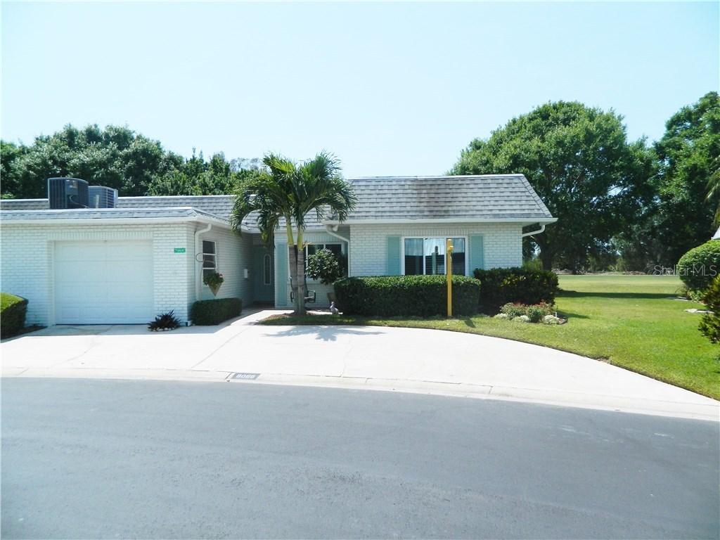 9066 Golden Horseshoe Dr., Largo, FL 33777