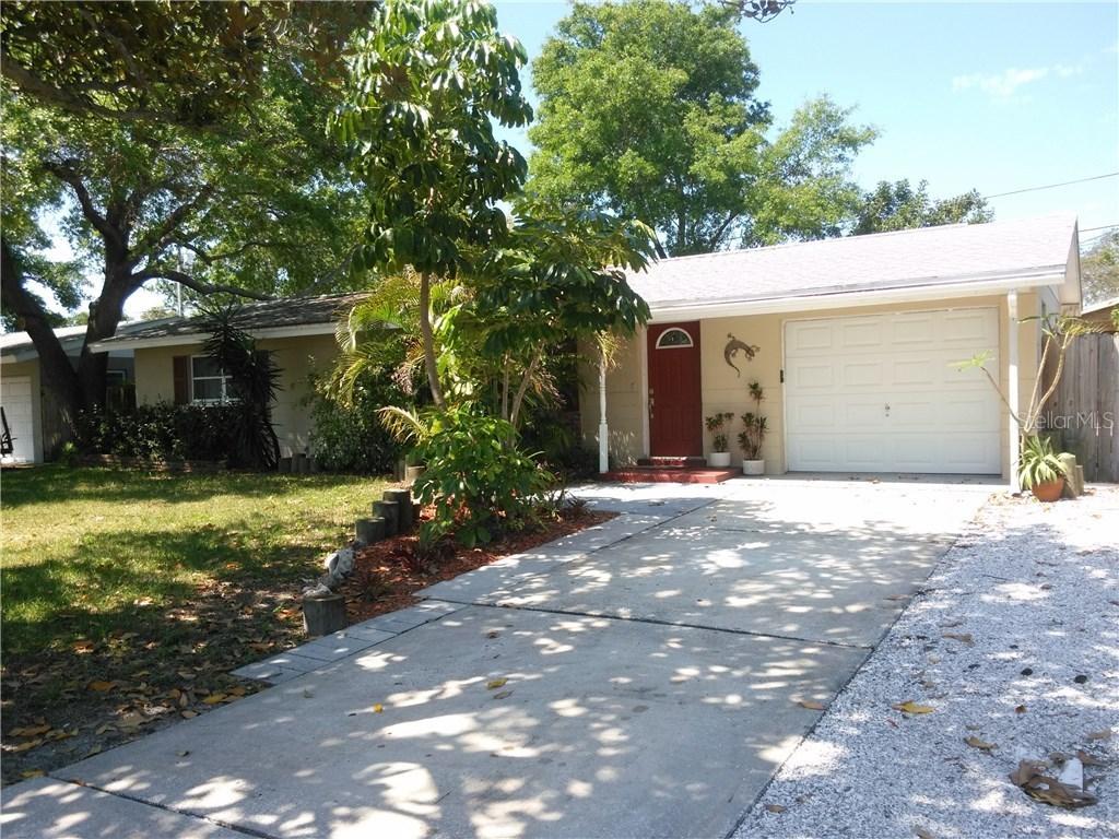 6964 113th Way, Seminole, FL 33772