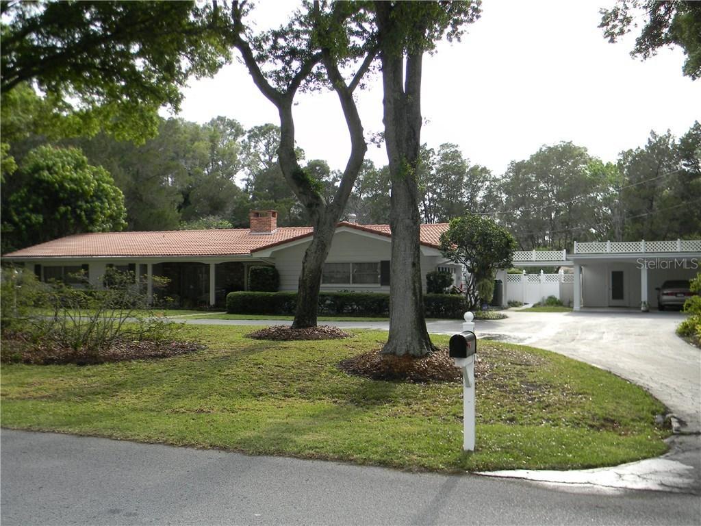 1620 Long Bow Ln., Clearwater, FL 33764