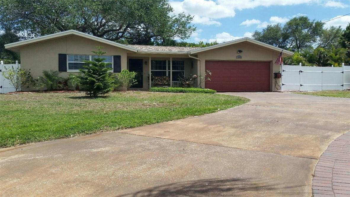 3236 Harbor Lake Dr., Largo, FL 33770