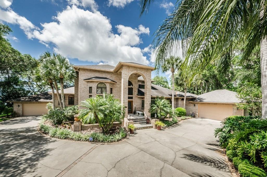 3790 Presidential Ct., Palm Harbor, FL 34685