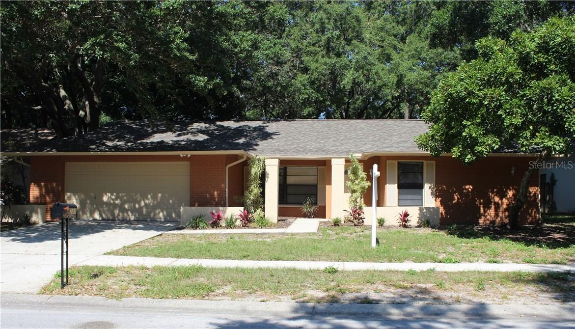 283 Arbor Glen Dr., Palm Harbor, FL 34683