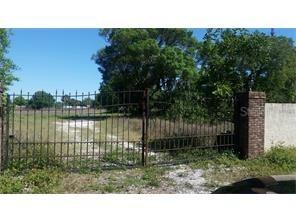 9075 N 82 Nd Ave., Seminole, FL 33777