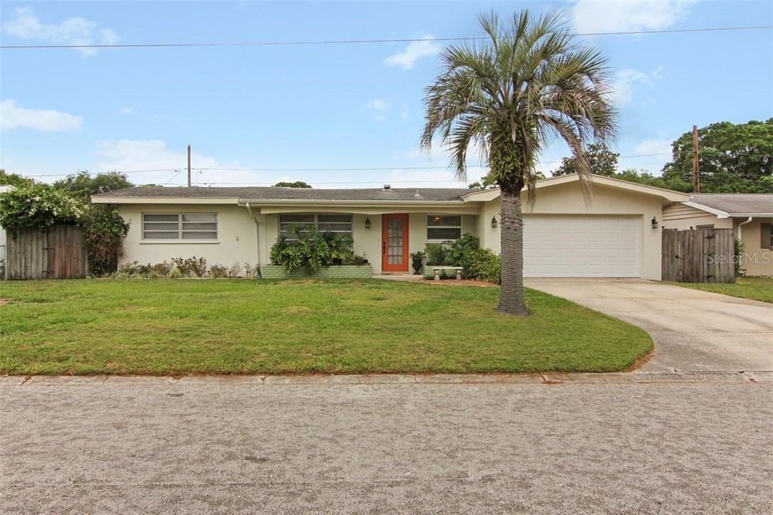 1044 Porter Dr., Largo, FL 33771