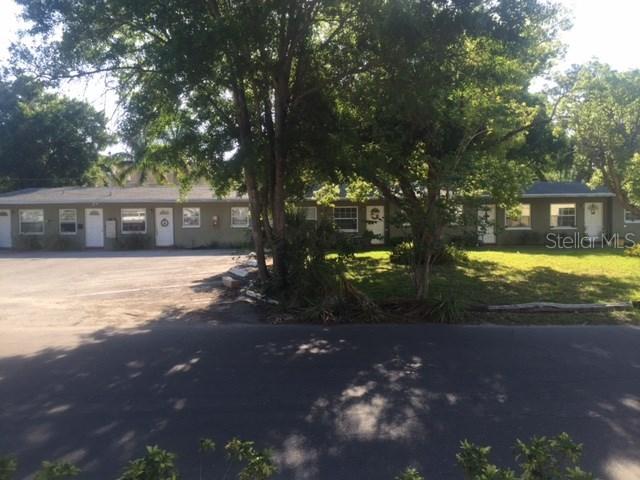 1810 52nd St., Gulfport, FL 33707