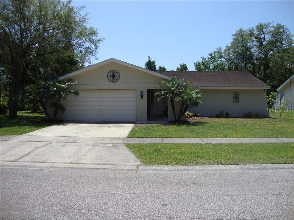 1313 Whisper Dr., Largo, FL 33770