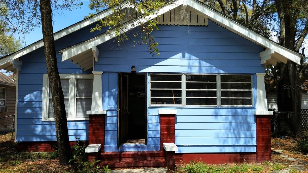 1111 James Ave., St Petersburg, FL 33705