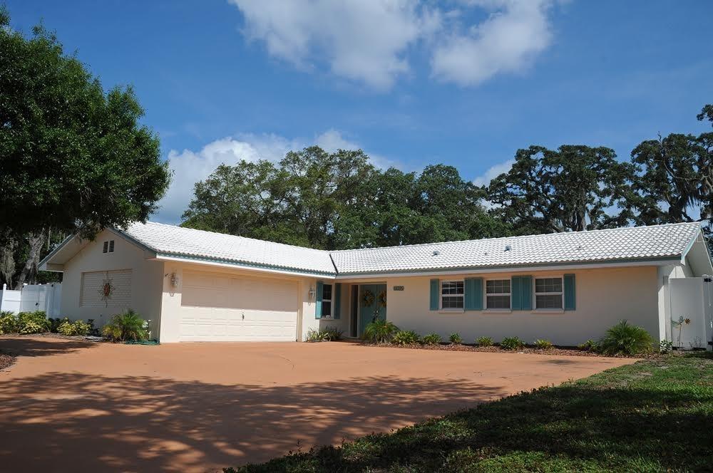 14385 102nd Ave., Largo, FL 33774