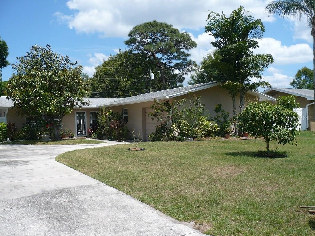 1141 Phyllis Ave., Largo, FL 33771