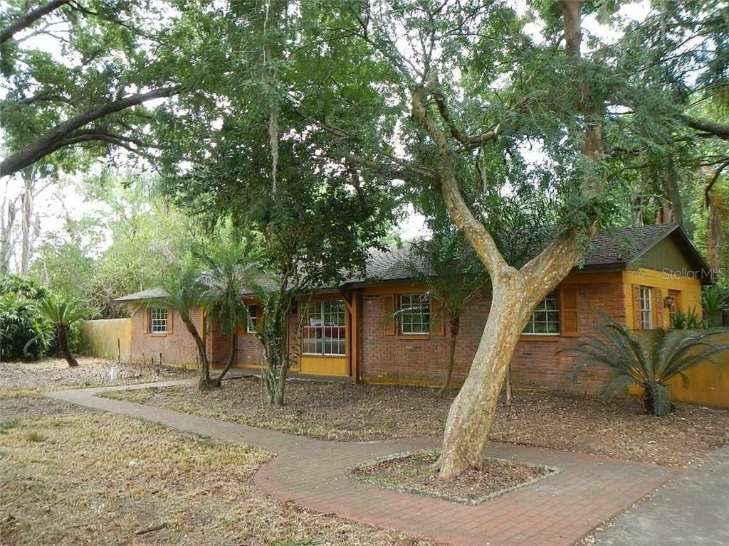 2415 Pinecrest Dr., Lutz, FL 33549