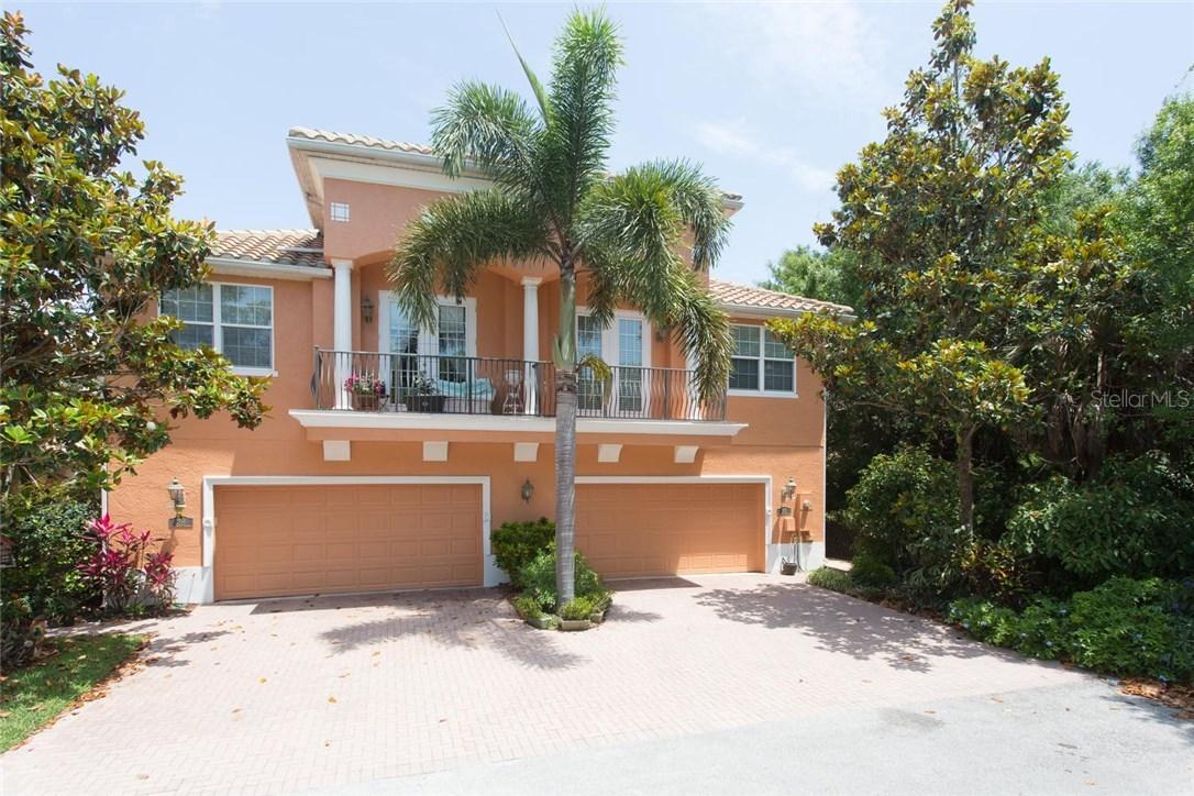 30 Mangrove Point, St Petersburg, FL 33705