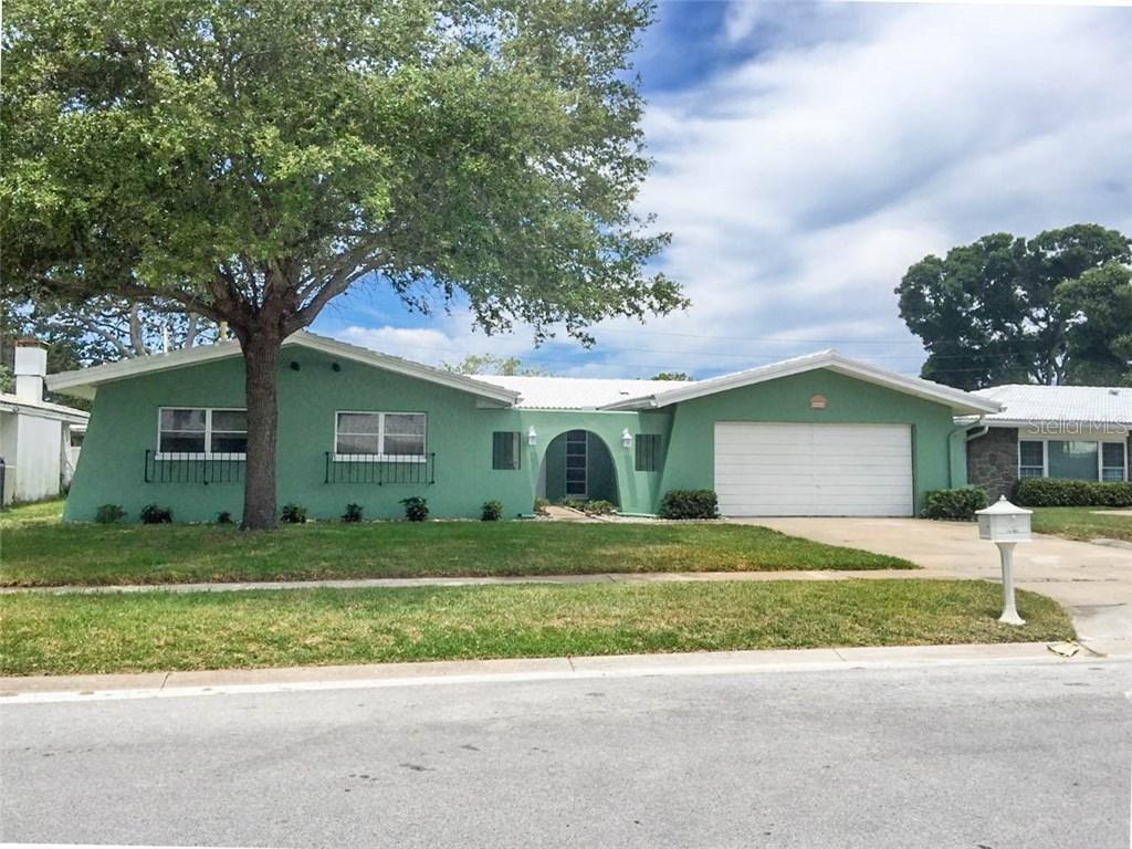 10236 Majestic Dr., Largo, FL 33774